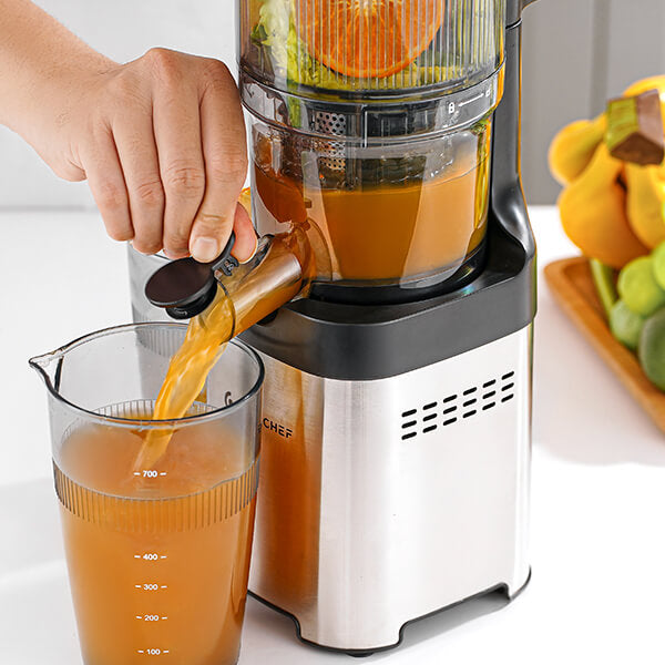 AMZCHEF Cold Press Juicer with 5.4" Large Feed Chute